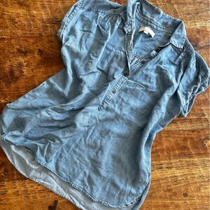 LOFT Chambray linen blend top
